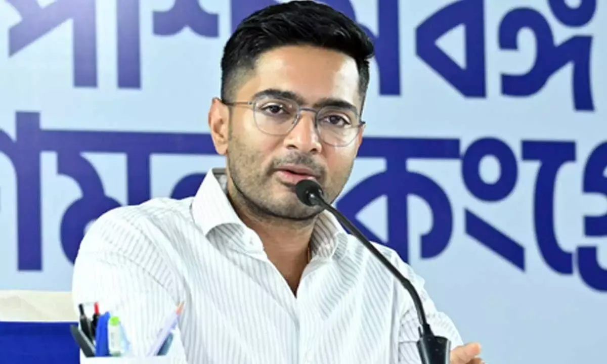 Chopper clearance row: Abhishek Banerjee 'borrows' CM Hemant Soren's aircraft; slams BJP 'tricks'